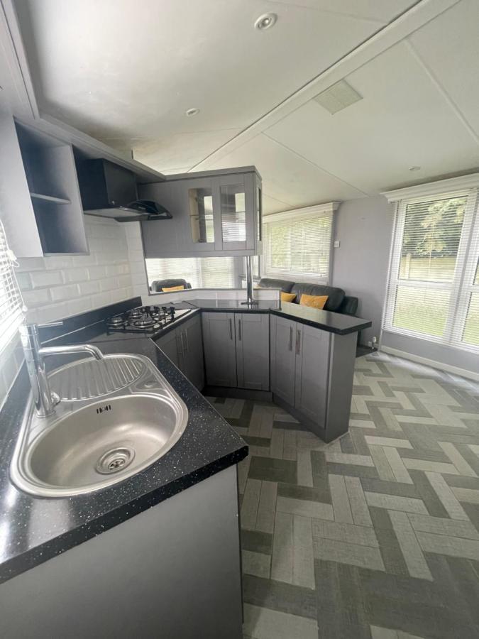 The Winchester Chalet By Sasco Blackpool Kültér fotó
